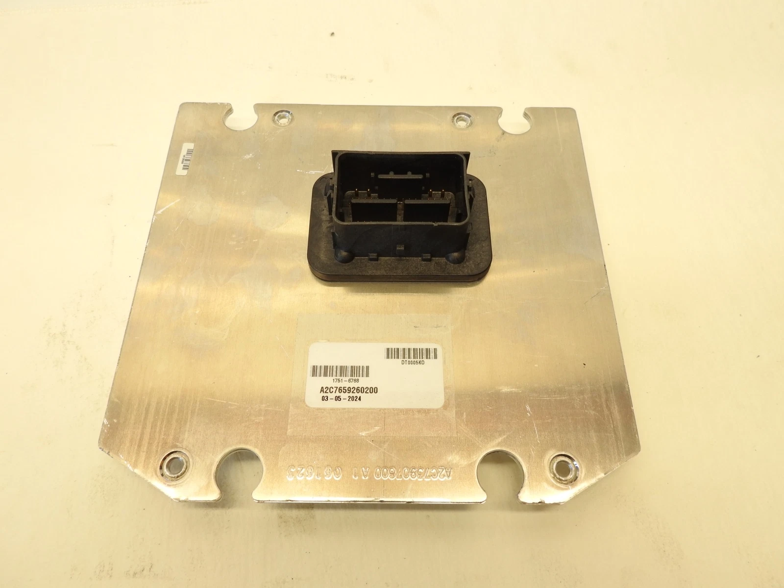 OEM Mercury 115hp 4 Stroke ECM 8M0088063 8M0168134 2016 Outboard Boat Motor